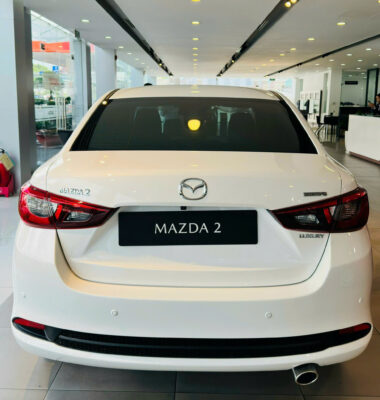 mazda 2 13